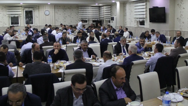 'Bu parti milletin partisi, sizlerin partisi'