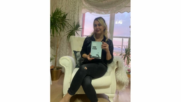 Burcu Tektaş'ın yeni kitabı çıktı