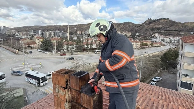 Çankırı'da Korkutan Baca Yangını