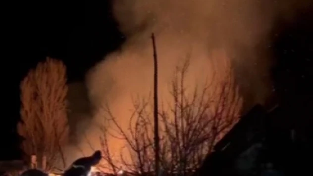 İki Ev Küle Döndü