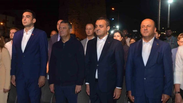 CHP Genel Başkanı Özel, Balık Av Sezonu Açılışına Katıldı