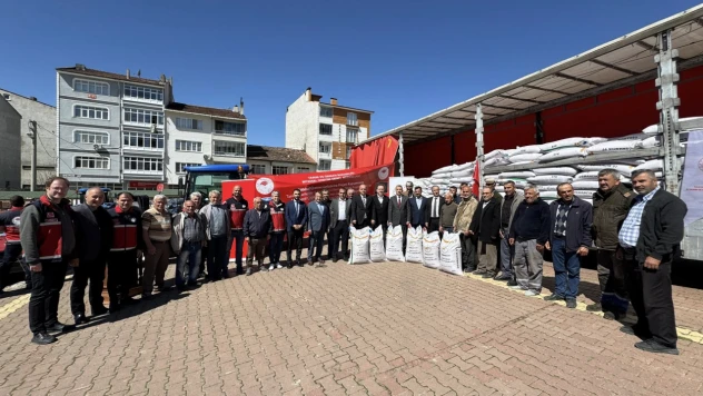 Çiftçilere Çeltik Tohumu Dağıtıldı
