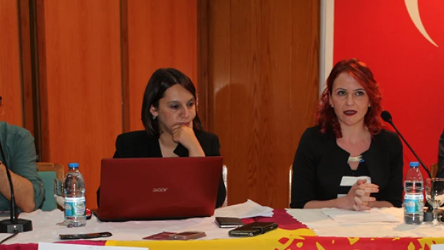 'Çocuk Susar, Sen Susma'