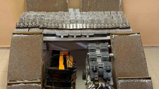 56 Bin 980 Adet Doldurulmuş Makaron Ele Geçirildi