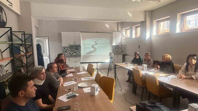 Veliler Teknoloji Ve Zorbalığına Karşı Eğitim Alacak