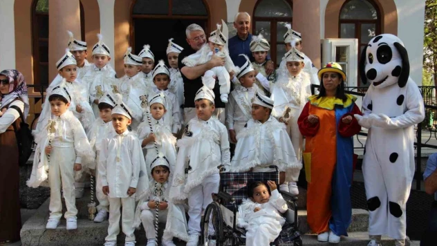 Çorum'da Toplu Sünnet Şöleni Renkli Görüntülere Sahne Oldu