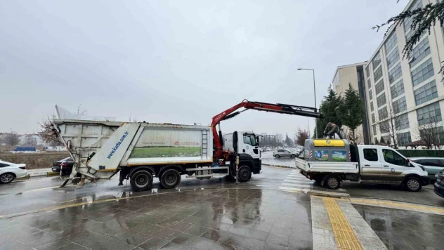 Çorum'da Yeni Çöp Konteynerleri Yerleştirilmeye Başlandı