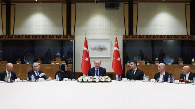 Cumhurbaşkanı Erdoğan İşçilerle Bir Araya Geldi