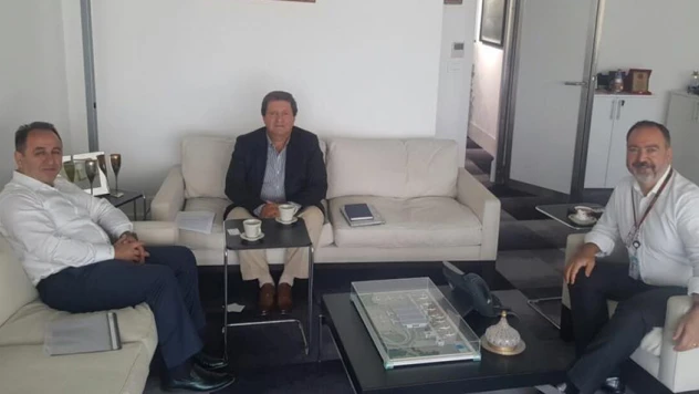 Demir'den 2 hamle birden