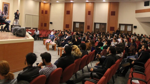 Demirkubuz, Kastamonu'da film çekmeye sıcak bakıyor