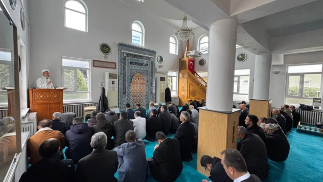 Deprem Şehitleri DSİ Camii'nde Dualarla Anıldı