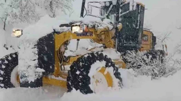 Devrek'te 45 Köy Yolu Ulaşıma Kapandı