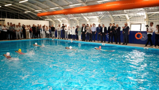 Devrekani, Kapalı Yüzme Havuzuna Kavuştu