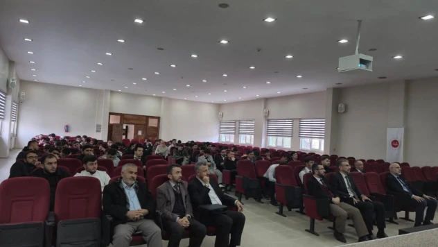 Din Hizmetlerinin Verimliliği Ve Yetişmişlik Anlatıldı