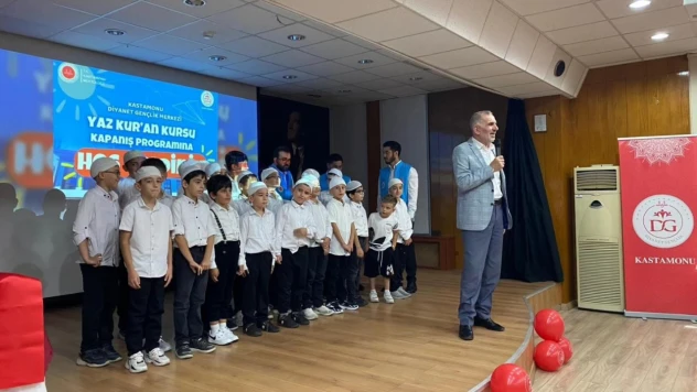 Diyanet Gençlik Merkezi Yaz Kur'an Kursu Sona Erdi