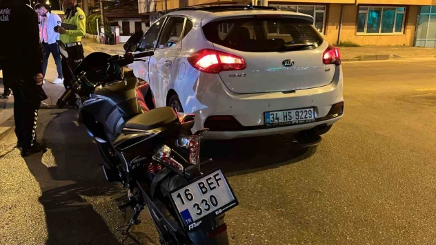 Motosiklet ile Otomobil Çarpıştı: 1 Yaralı