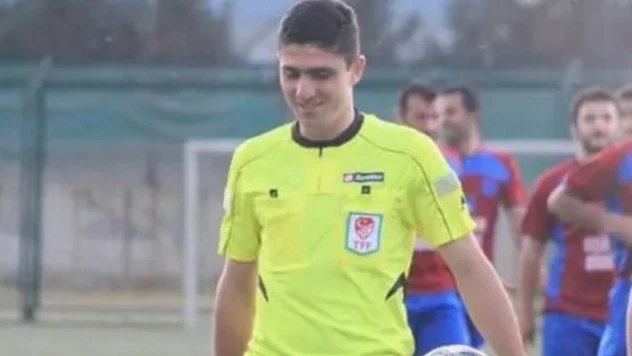 Düdük Sabit Selvi'de