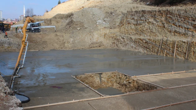 Düşen beton pompası 1 can aldı