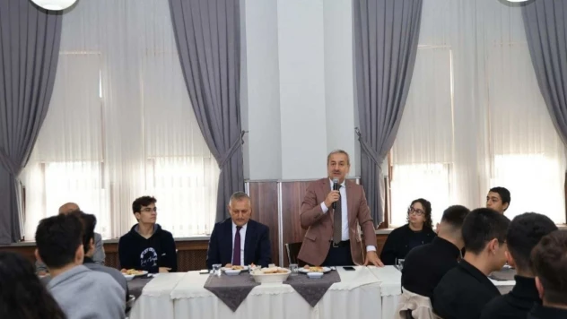 Erasmus Projelerinden 1 Milyon 166 Bin Euro Hibe