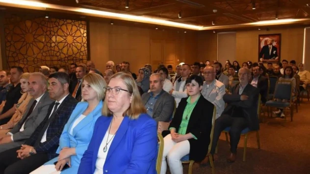 Ermeni soykırımı yalanı belgelerle anlatıldı