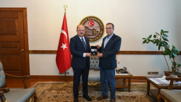 Eski Vali Enis Yeter'den Kastamonu Valisi Meftun Dallı'ya Ziyaret