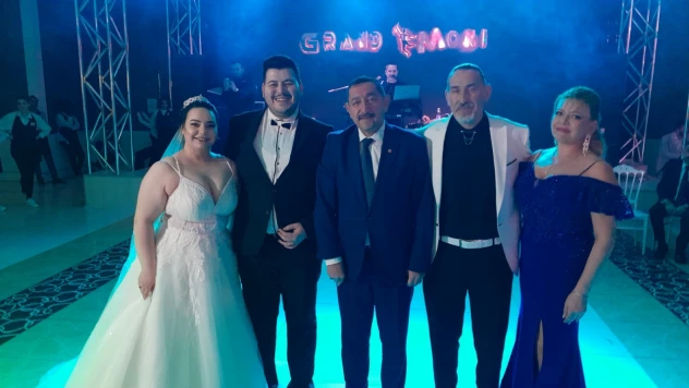 Fatih Karakaya ile Bersu Celiloğlu dünya evine girdi