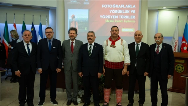 Fotoğraflarla Yörüklük Ve Yörüyen Türkler Kitabı Tanıtıldı