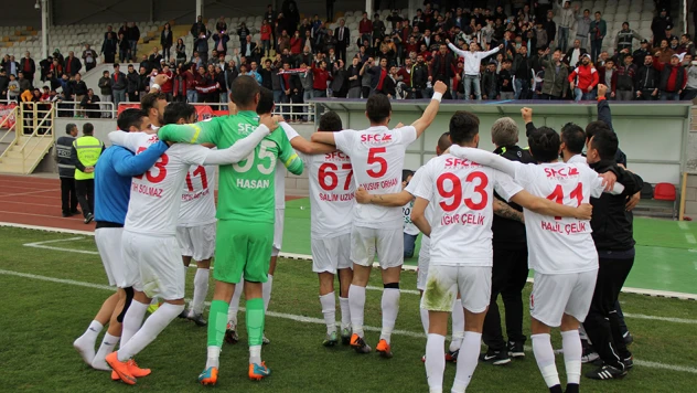 Galibiyet taraftarla kutlanır