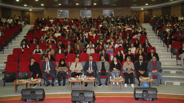 Geleceğin Veterinerleri VetCon Kongresinde Buluştu