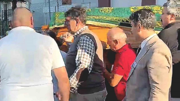 Görev Yaptığı Okula Bu Kez Tabut İçerisinde Getirildi