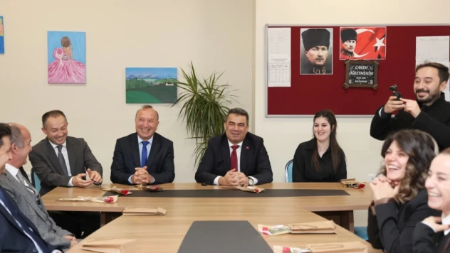 Gümüş'ten Vali Aydın Arslan Ortaokulu'na Ziyaret