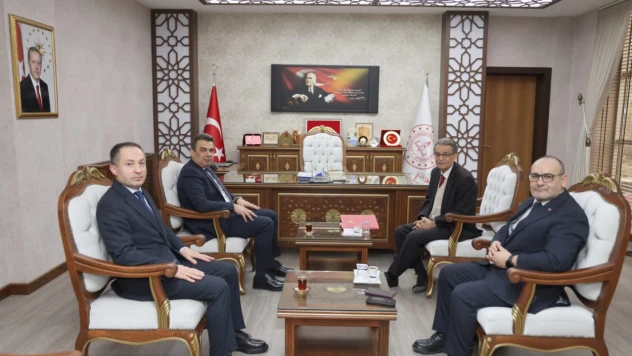 Gümüş'ü Ziyaret Etti