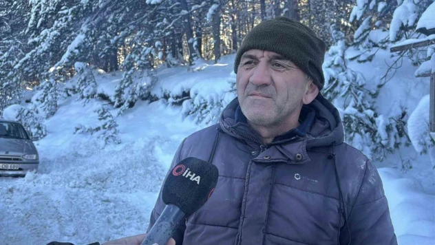 Gündüz Fabrikada, Akşam Karlı Dağda