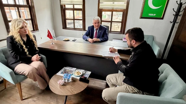 Hakan Çölez, Yeşilay Gönüllüsü Oldu