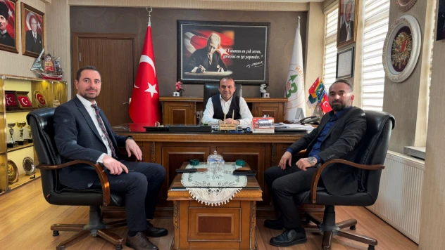 Hakan Öztürk'ten Hanönü Belediye Başkanı Metin Yamalı'ya Ziyaret