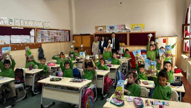 Halk Bankası tasarruf dersi verdi