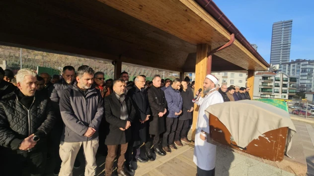 Hamdi Nalbant'ın Annesi Son Yolculuğuna Uğurlandı