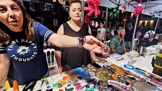 Hanımeli Pazarı Kadınlara Kazanç, Çocuklara Eğlence Sağladı