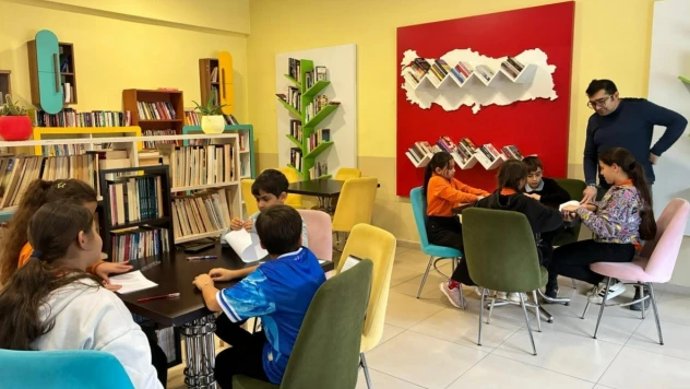 Harezmi Eğitim Modeli Öğrenci Eğitimleri Devam Ediyor