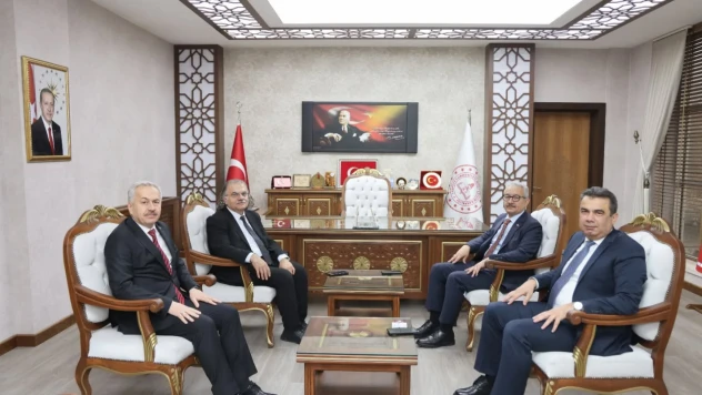 Hasan Gümüş'ü Ziyaret Ettiler