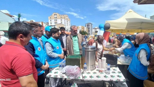 Hayır Çarşısı Düzenlendi