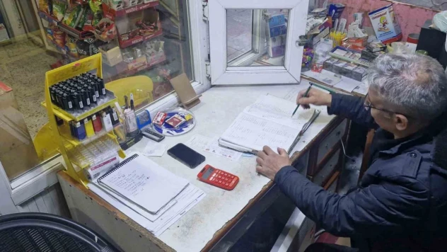 Hayırsever Çift, 230 Bin Liralık Veresiye Borcunu Ödedi