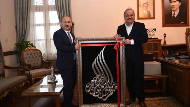 Hükümet Konağı'nın restorasyonu tamamlandı
