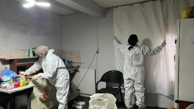 İhtiyaç Sahibi Ailelerin Evinde Temizlik Çalışması