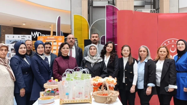 İl Müftülüğünden Şiddetle Mücadele Standlarına Ziyaret