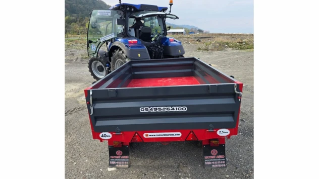 İlçe Belediyesi'ne 2 Römork Alındı