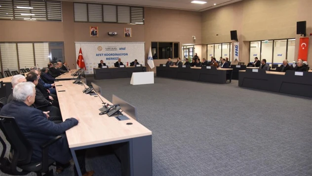 İş insanlarıyla bağış toplantısı yapıldı