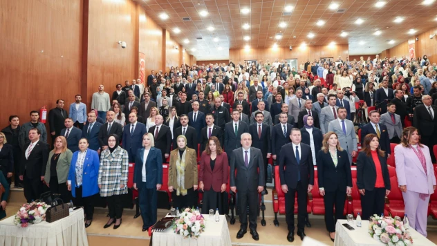 'Kadın Erkek Fırsat Eşitliği Çalıştayı' Düzenlendi