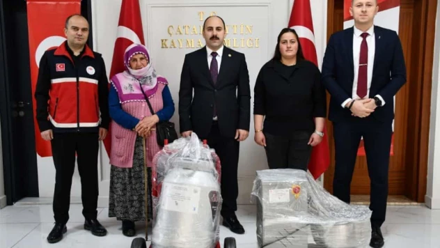 Kadın Üreticilere Yeni Makineler Hibe Edildi