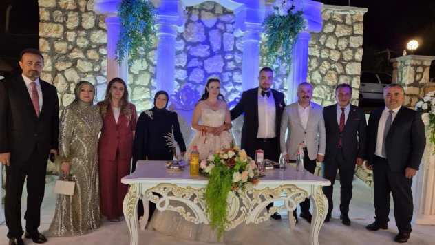 Kağan Ve Elif Evlendi